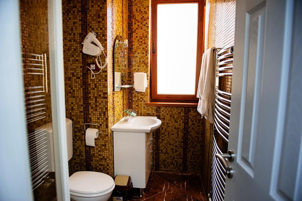 Vila Hd Hunedoara Kamer foto